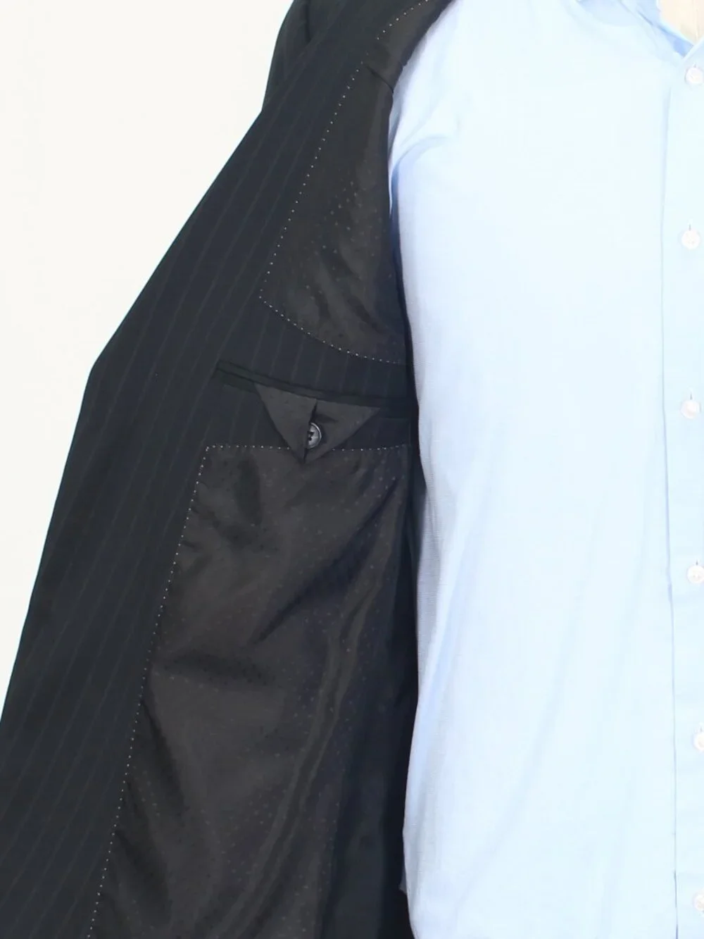 Express 40R 34x32 Black Full Suit 2-Button Stripe R706